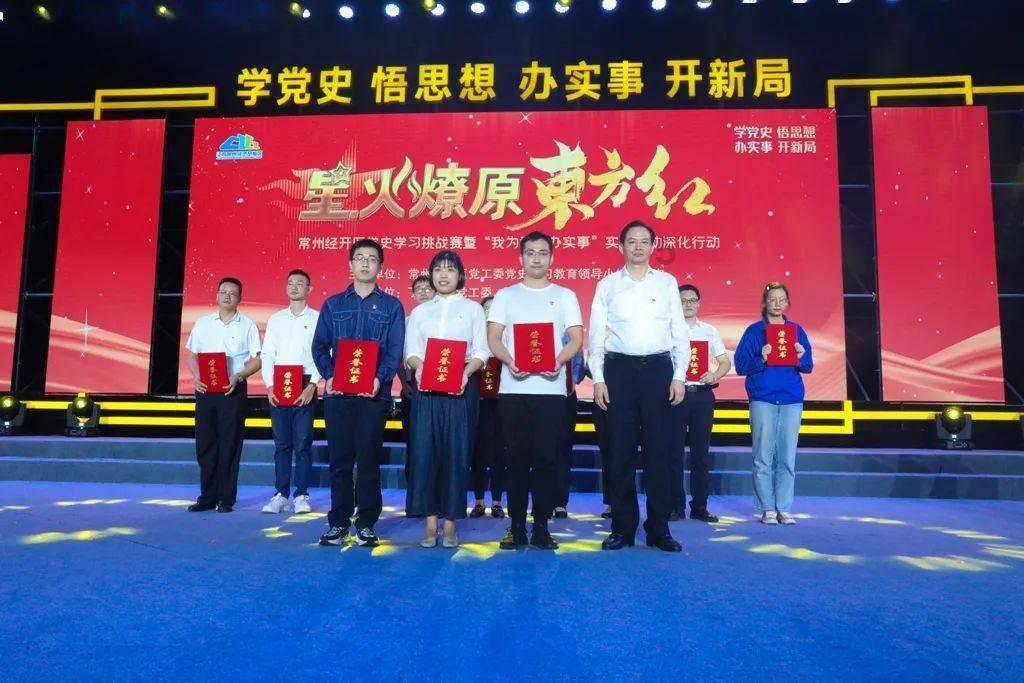 被80岁赵淑珍老年状态惊艳:脸得圆、衣要艳、发烫卷,老了才贵气